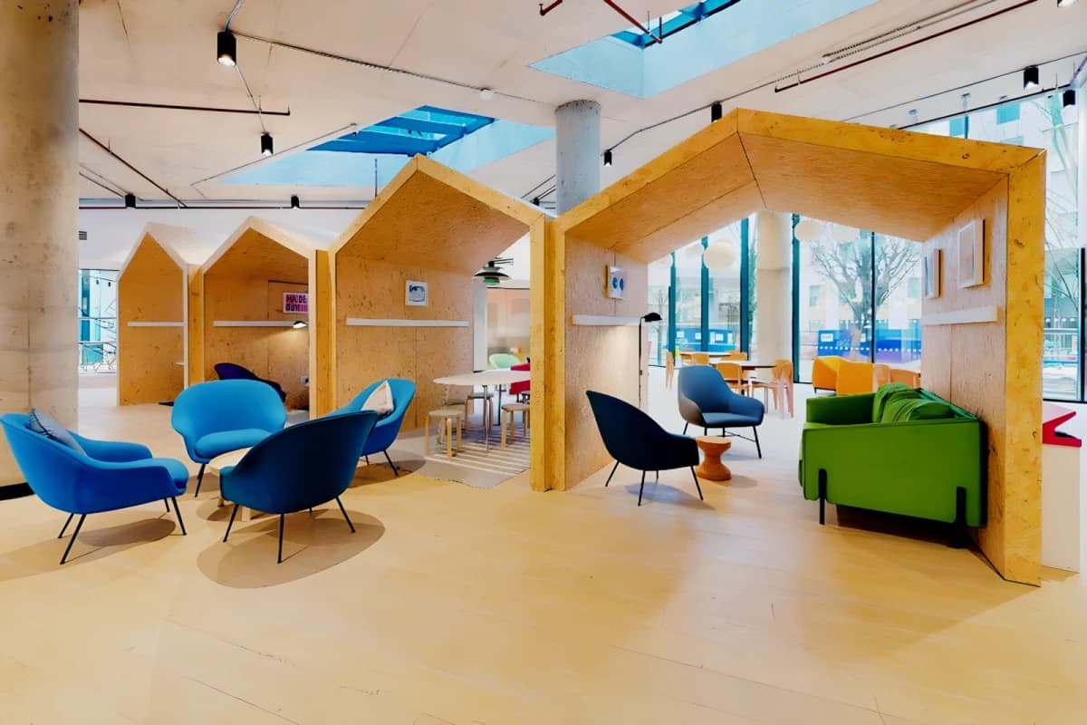 Gob Brighton Residence image 5