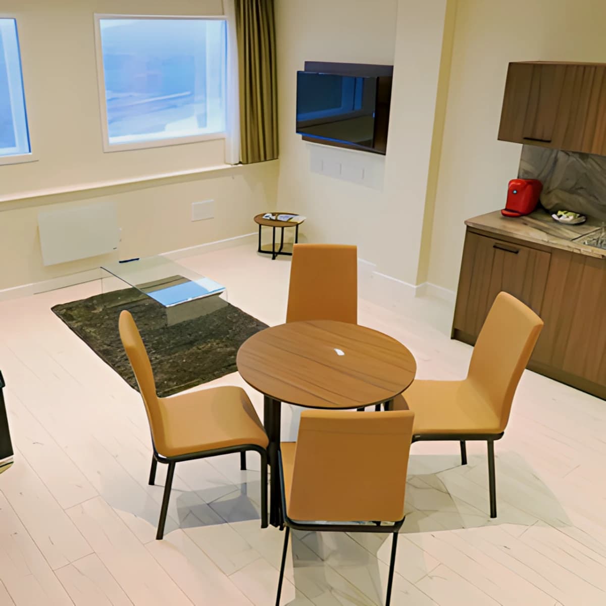 Aparthotels Newport image