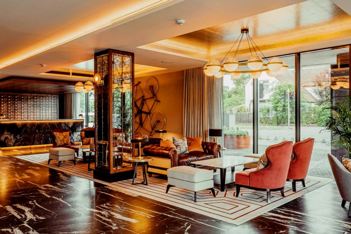 SL-Cambridge Suites image