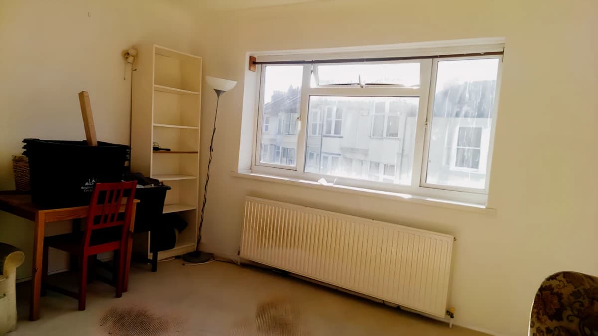 2 Bed Upper Maisonette Flat image
