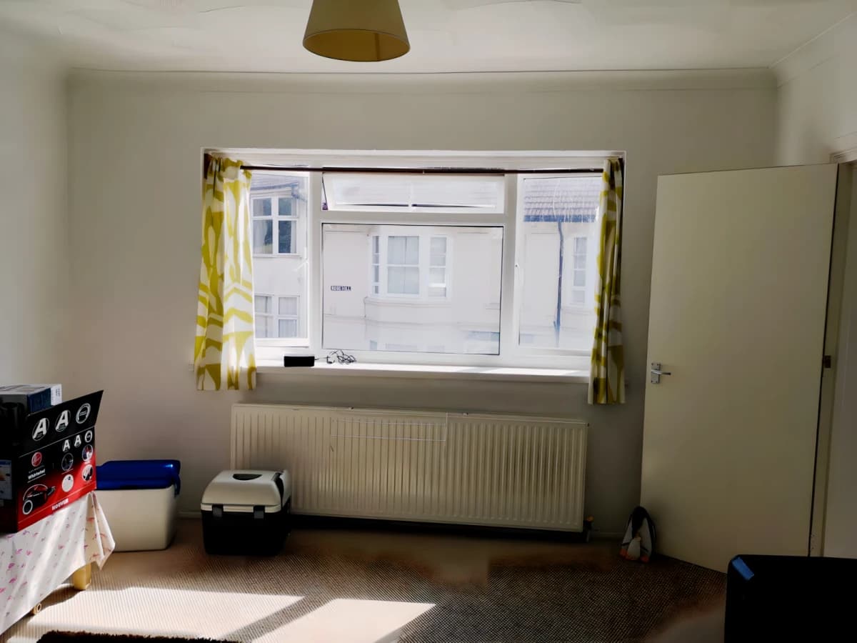 2 Bed Upper Maisonette Flat image