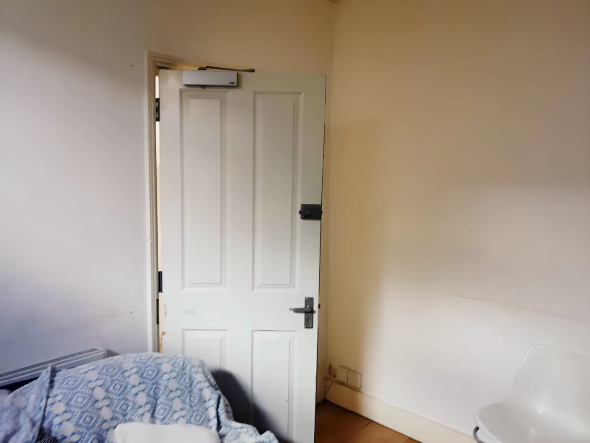 6 Bed Terraced HMO House image
