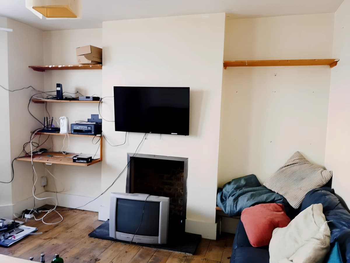 8 bed terraced HMO house image