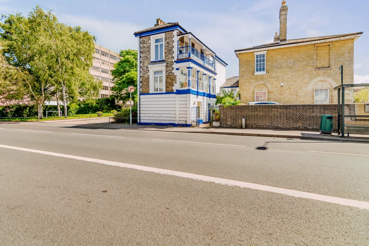 City Ground Floor Flat