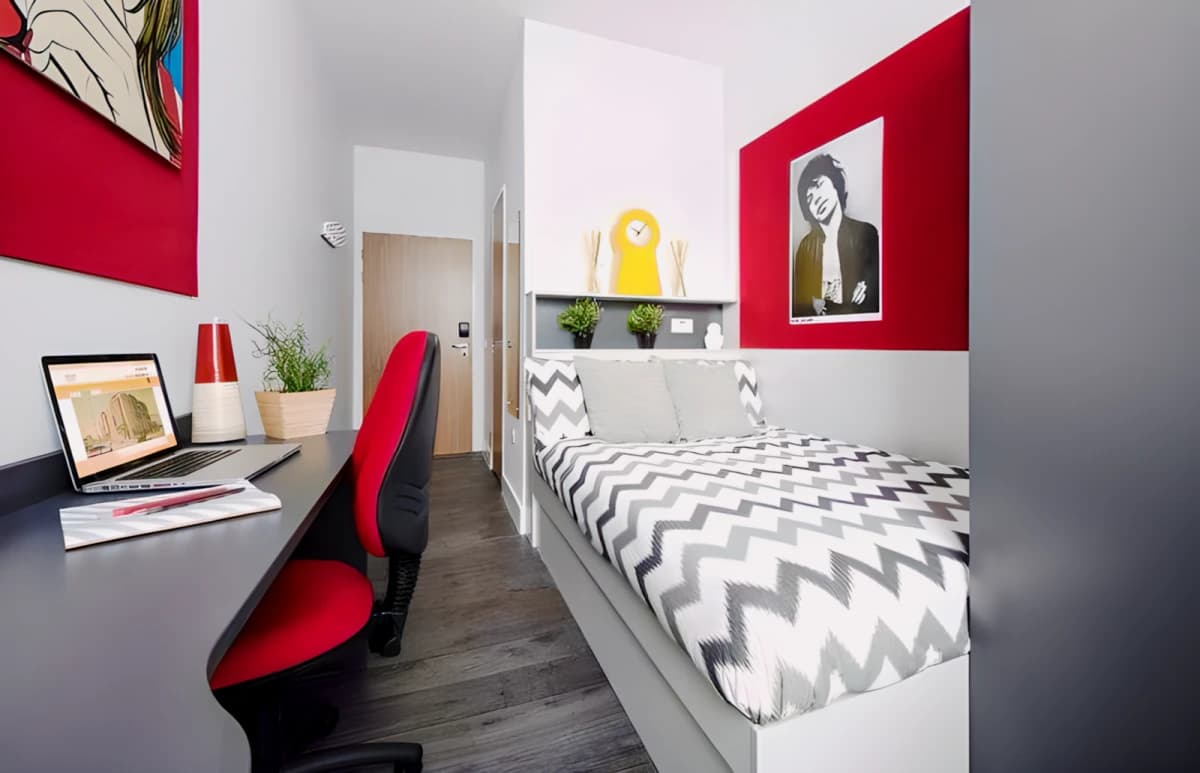 Deluxe En-Suite