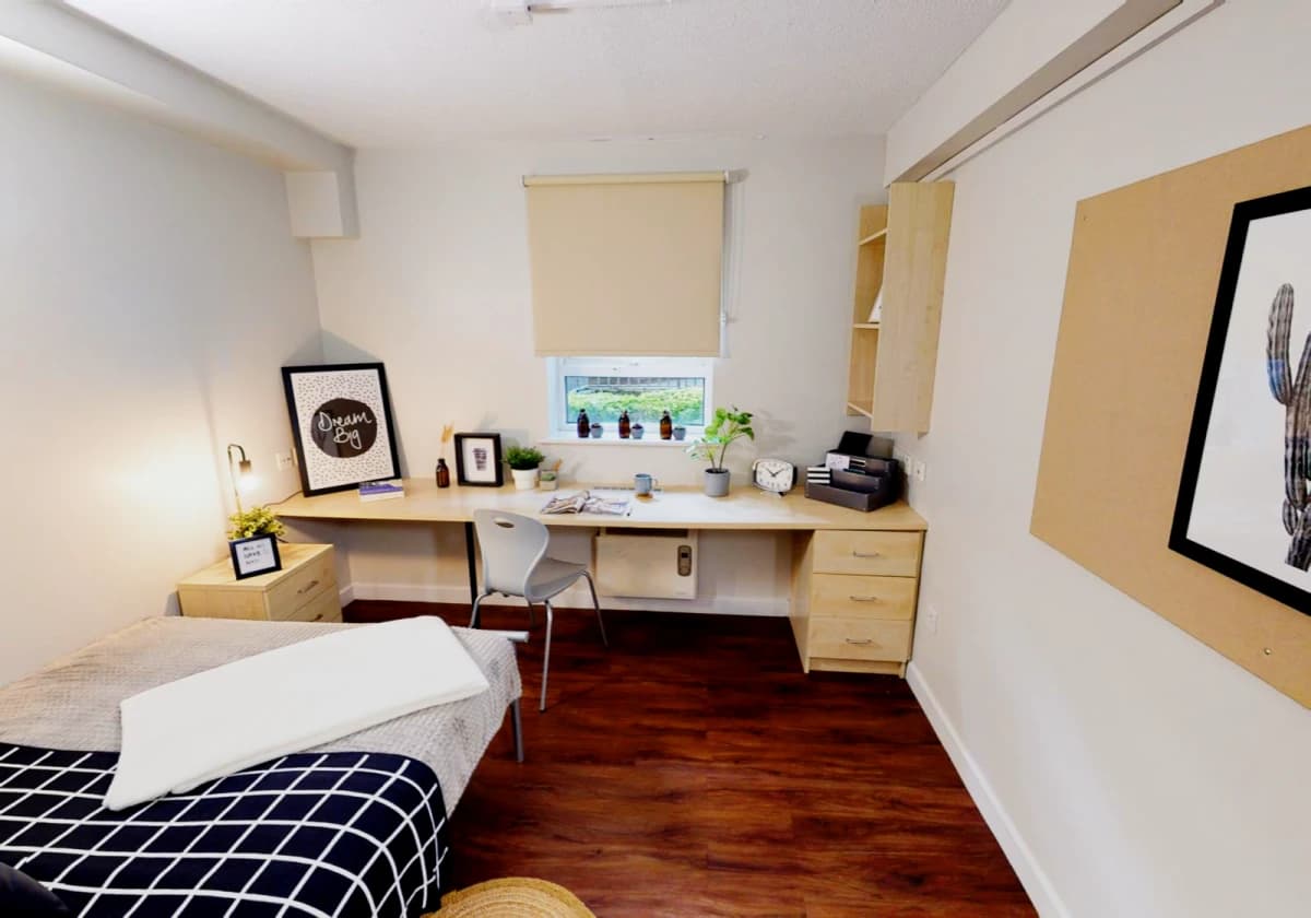 iQ Arkwright House image