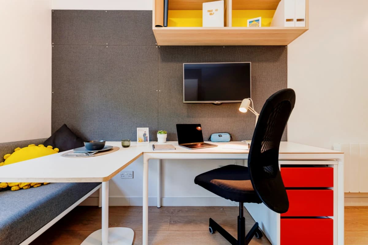 Premium Studio