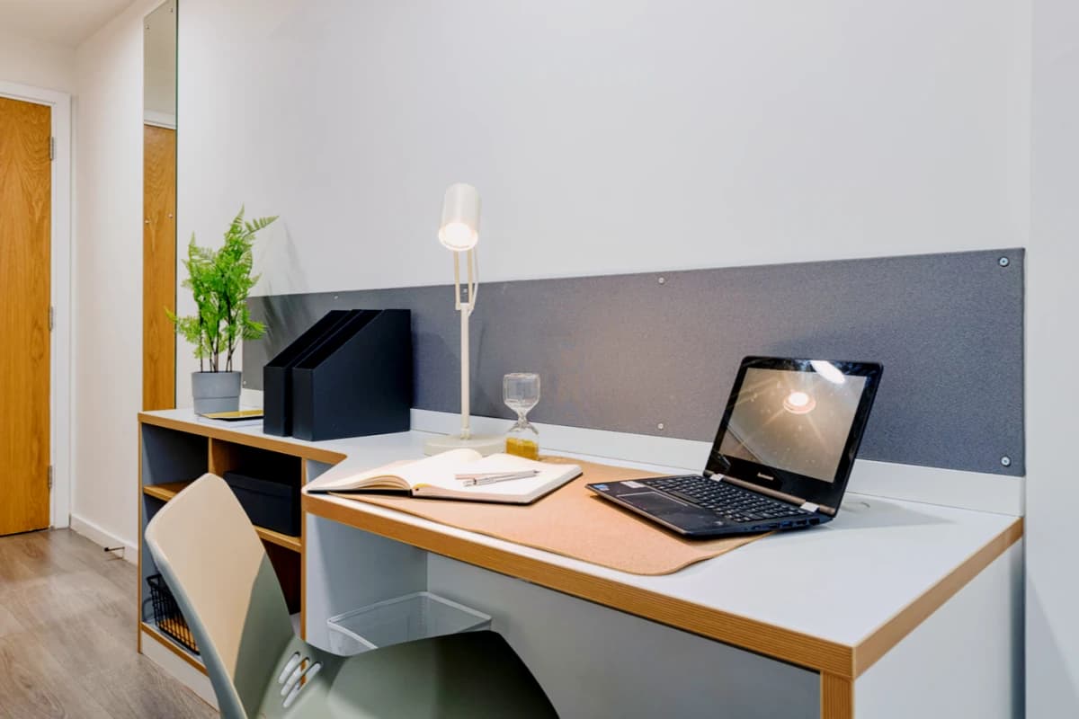 Merlin Heights image 2