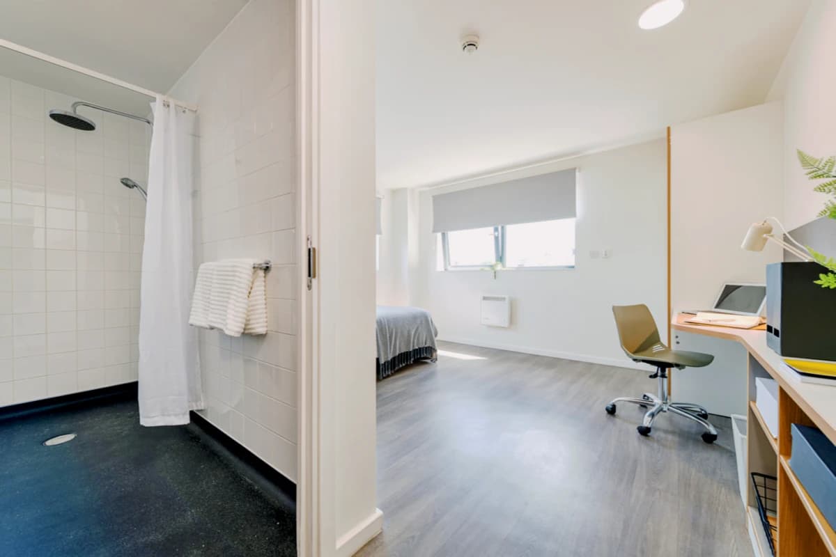 Merlin Heights image