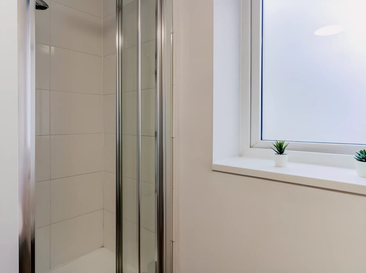 Crescent Place image