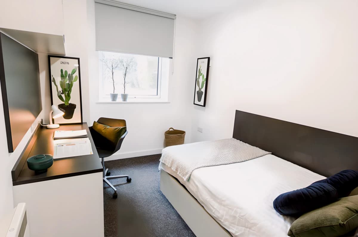 Canterbury Student Manor image