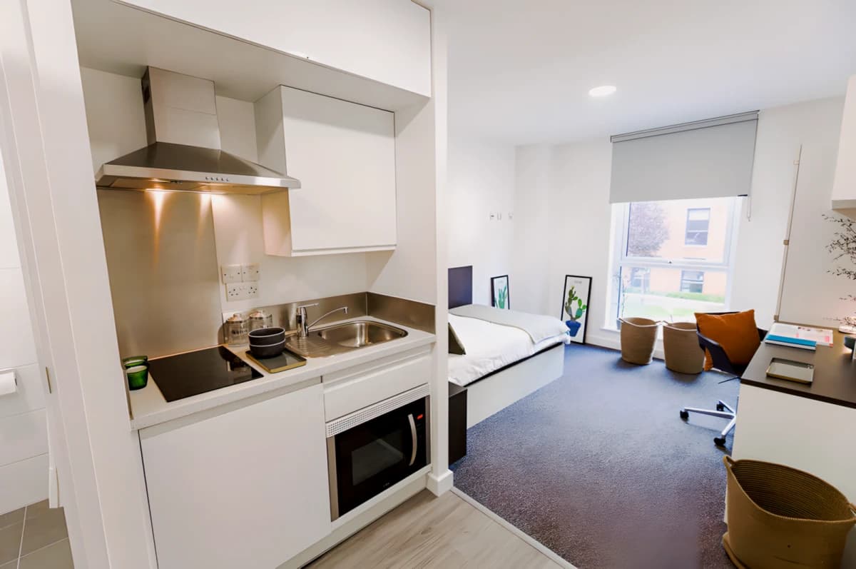 Canterbury Student Manor image 3