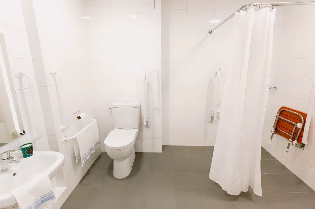 Canterbury Student Manor image