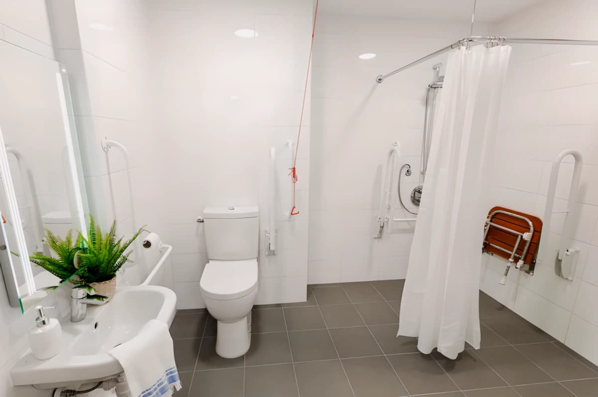 Canterbury Student Manor image