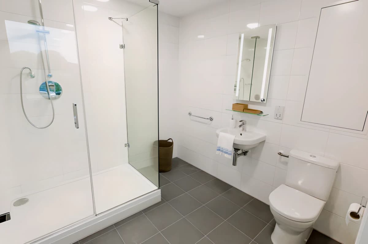 Canterbury Student Manor image