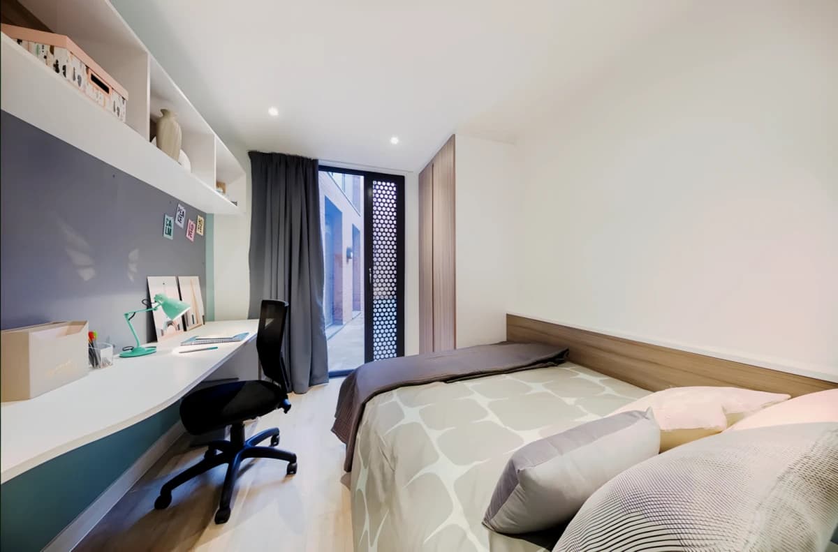 Lumis Student Living image