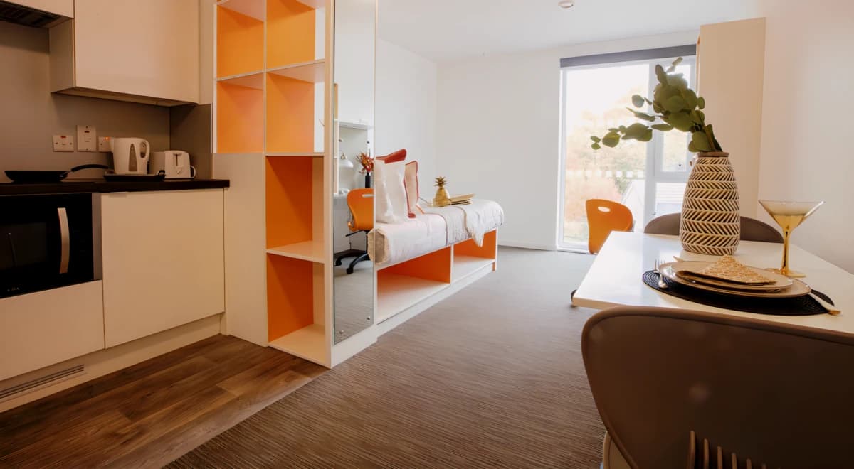 Elegance Plus Studio