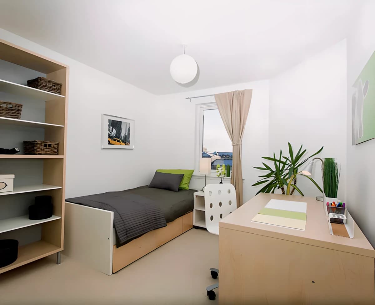 Premium – 3 Bed Flat