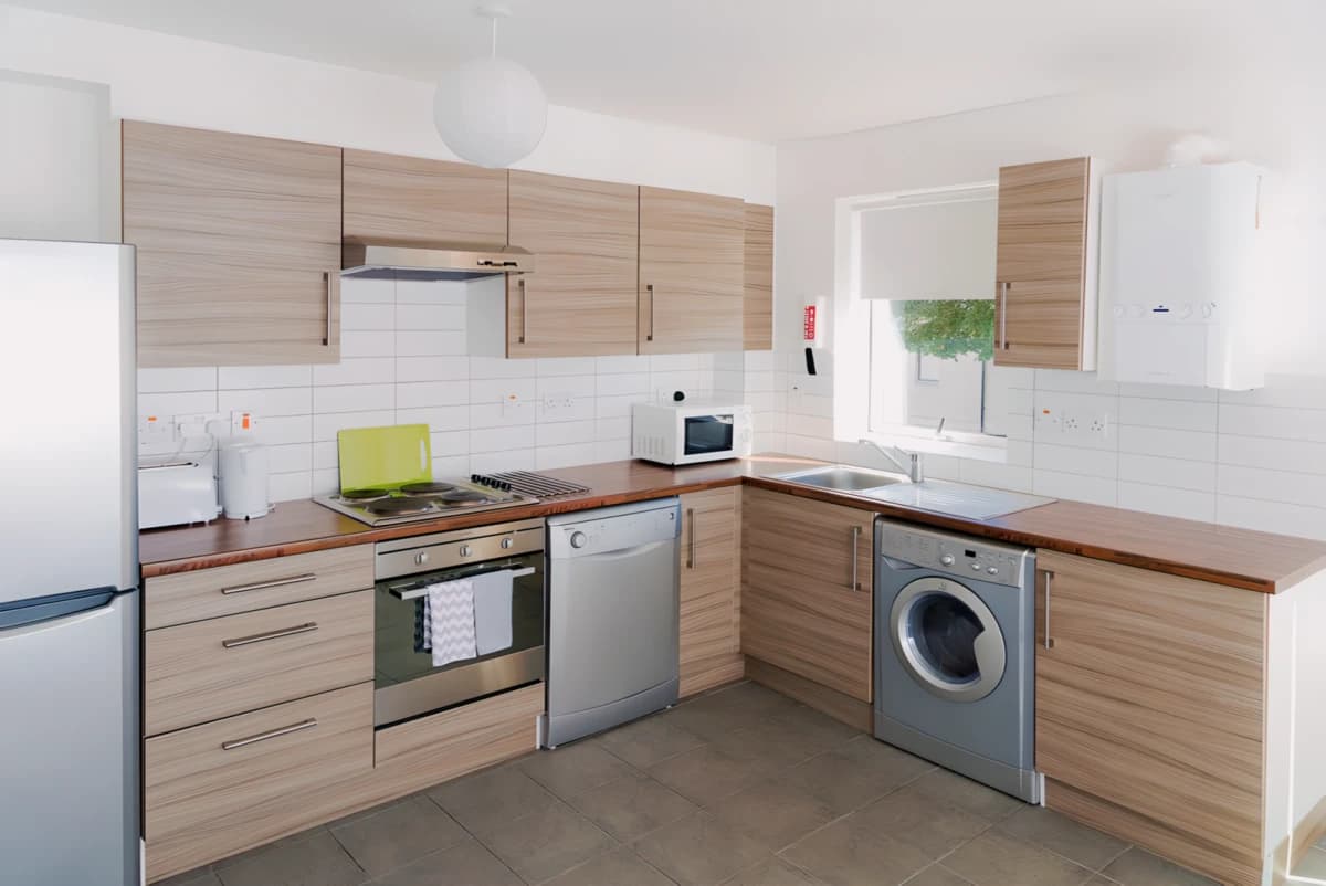 2 Bed Flat With Study