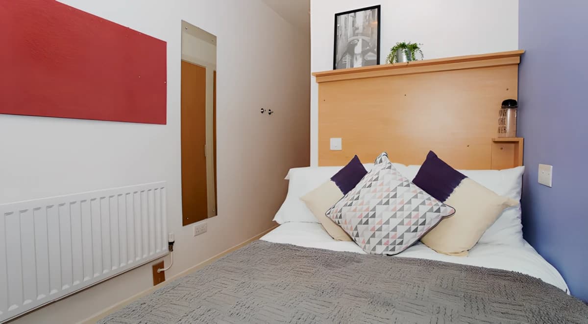 6 Bed Classic En-suite