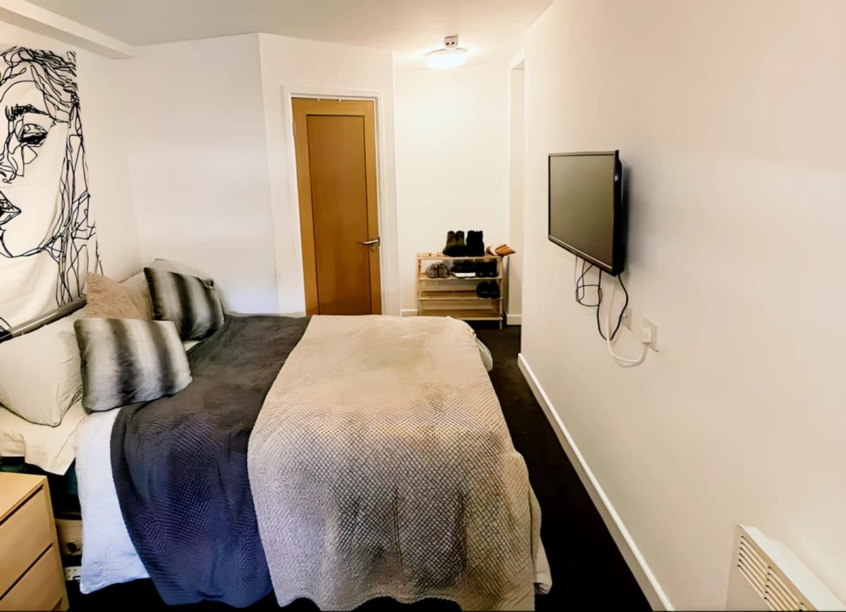 Forest Court image