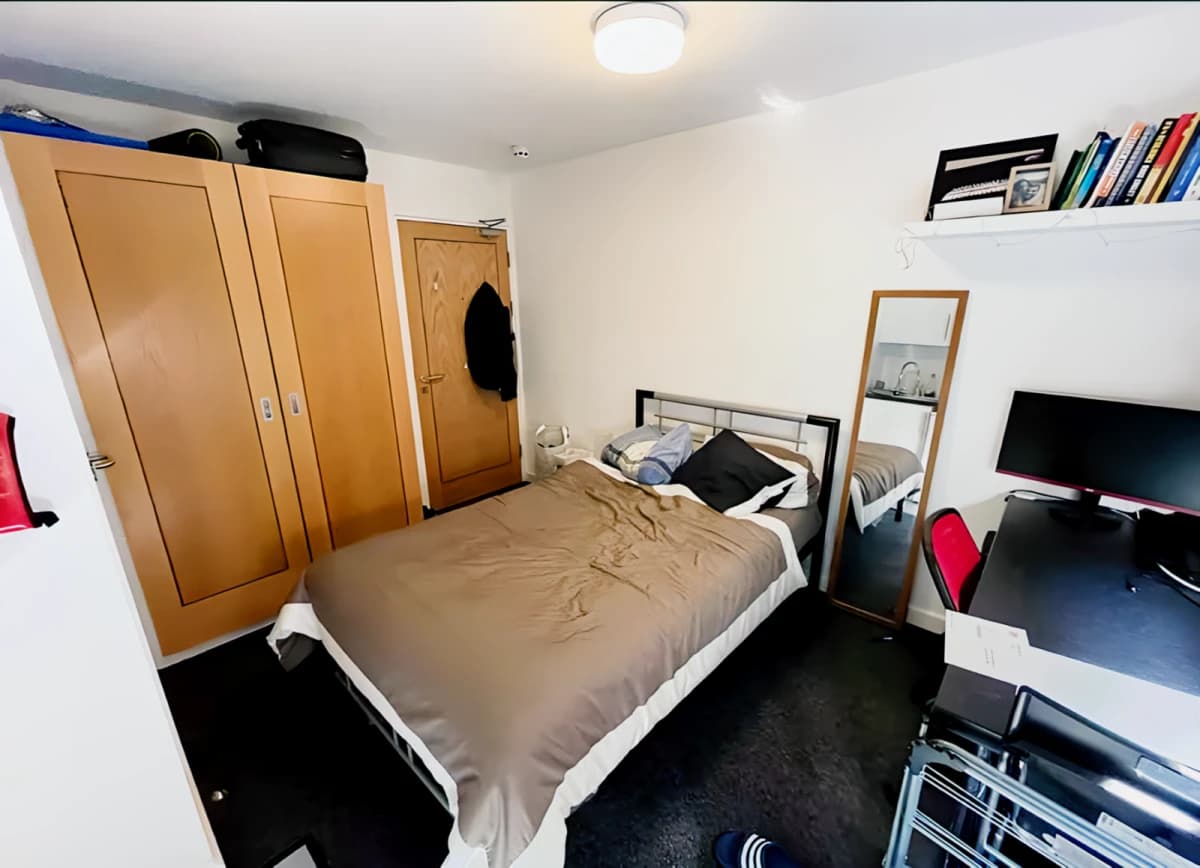 Forest Court image