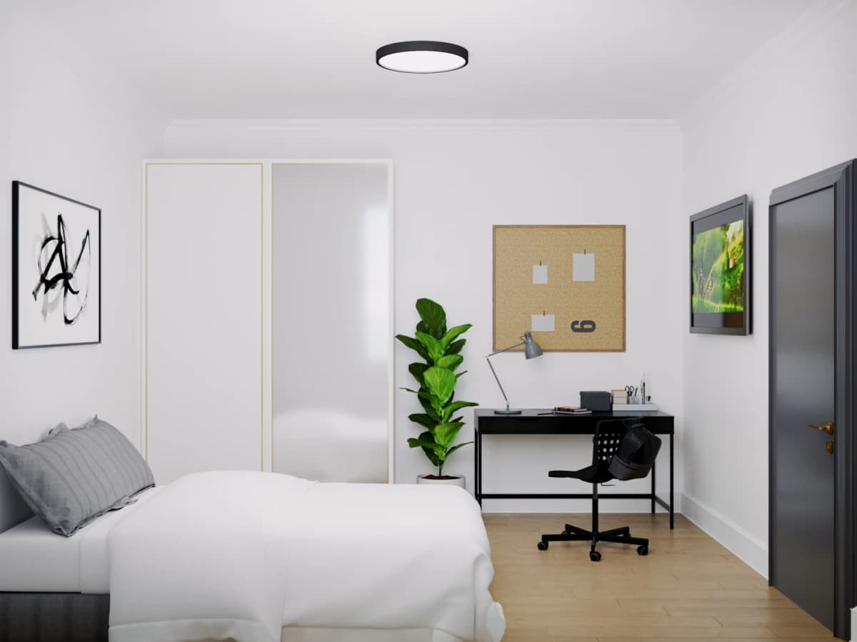 7 En-Suite Bedrooms