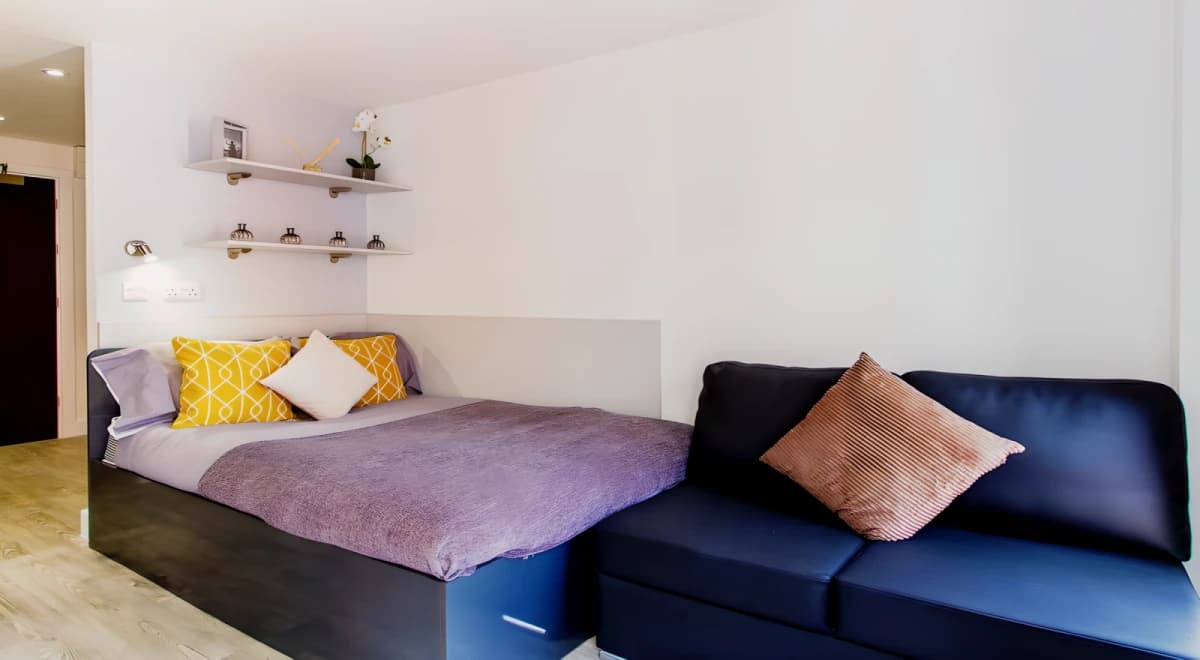 Dover Street Apartments image