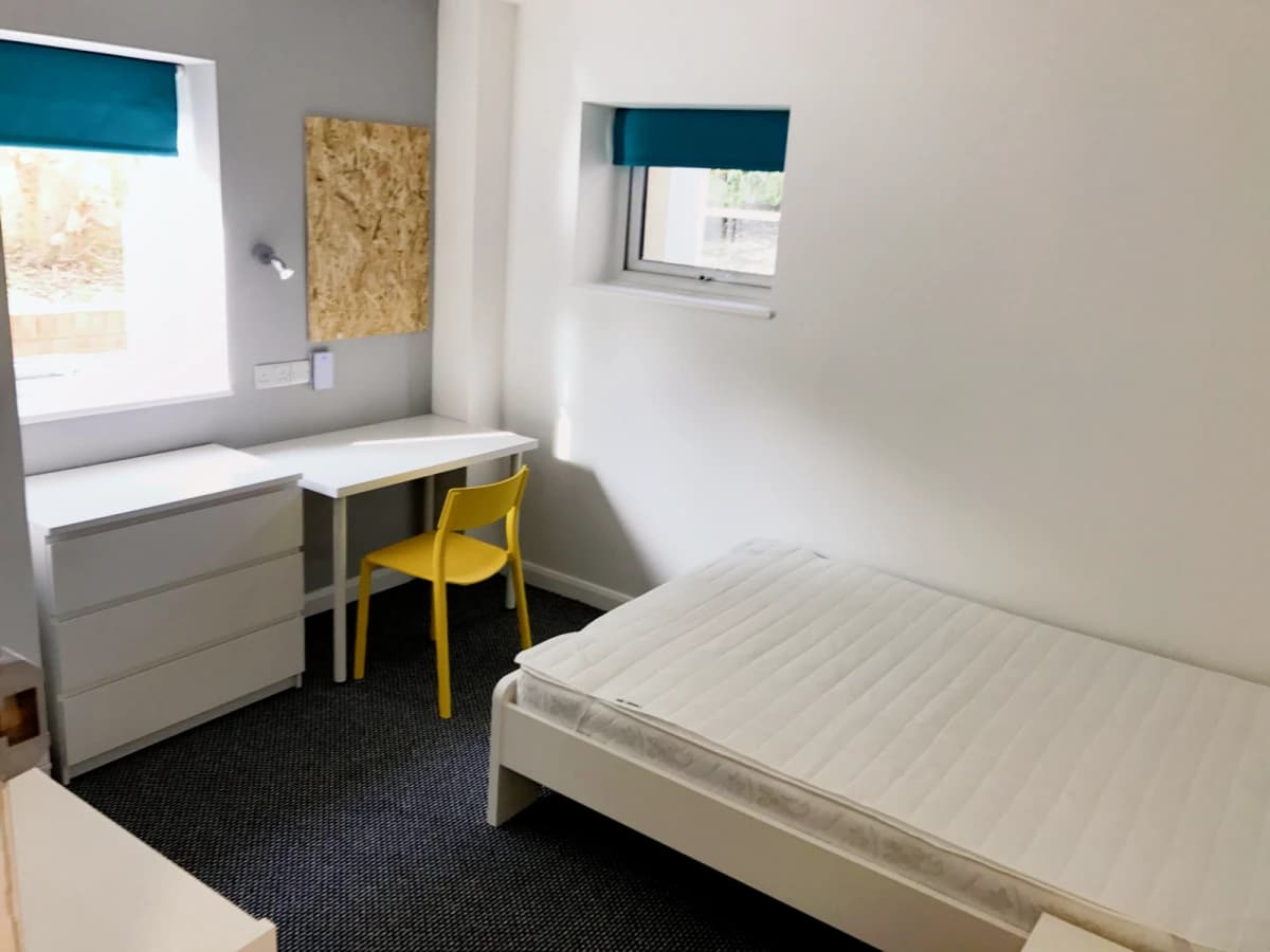 2 Bed Apartment