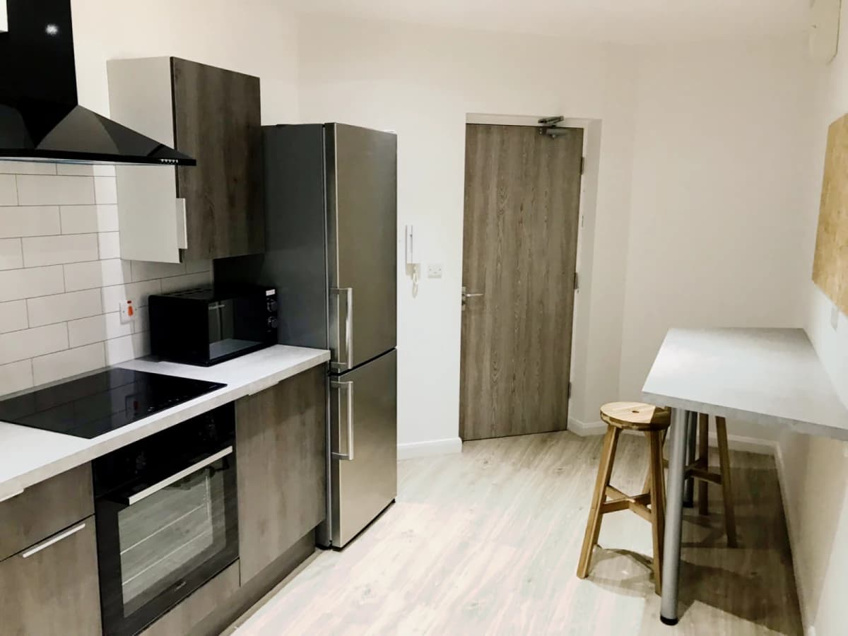 En-suite Double Room (2 Bed Apartment)