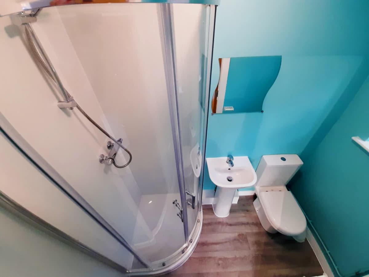 5 Bed Apartment