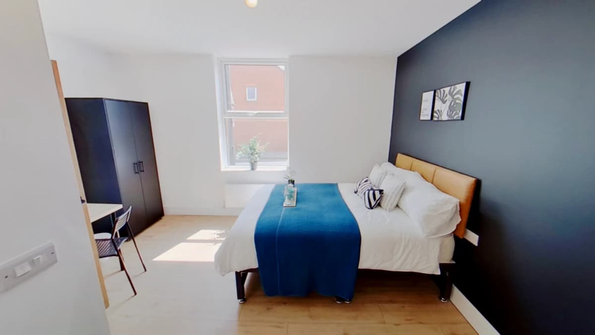 En-suite double