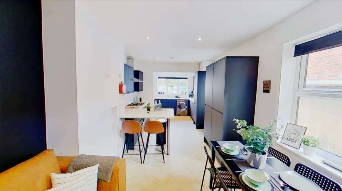 58 Curzon Street