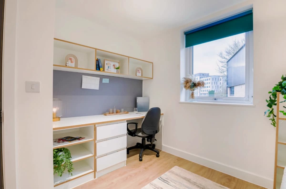 Elmstead Place image