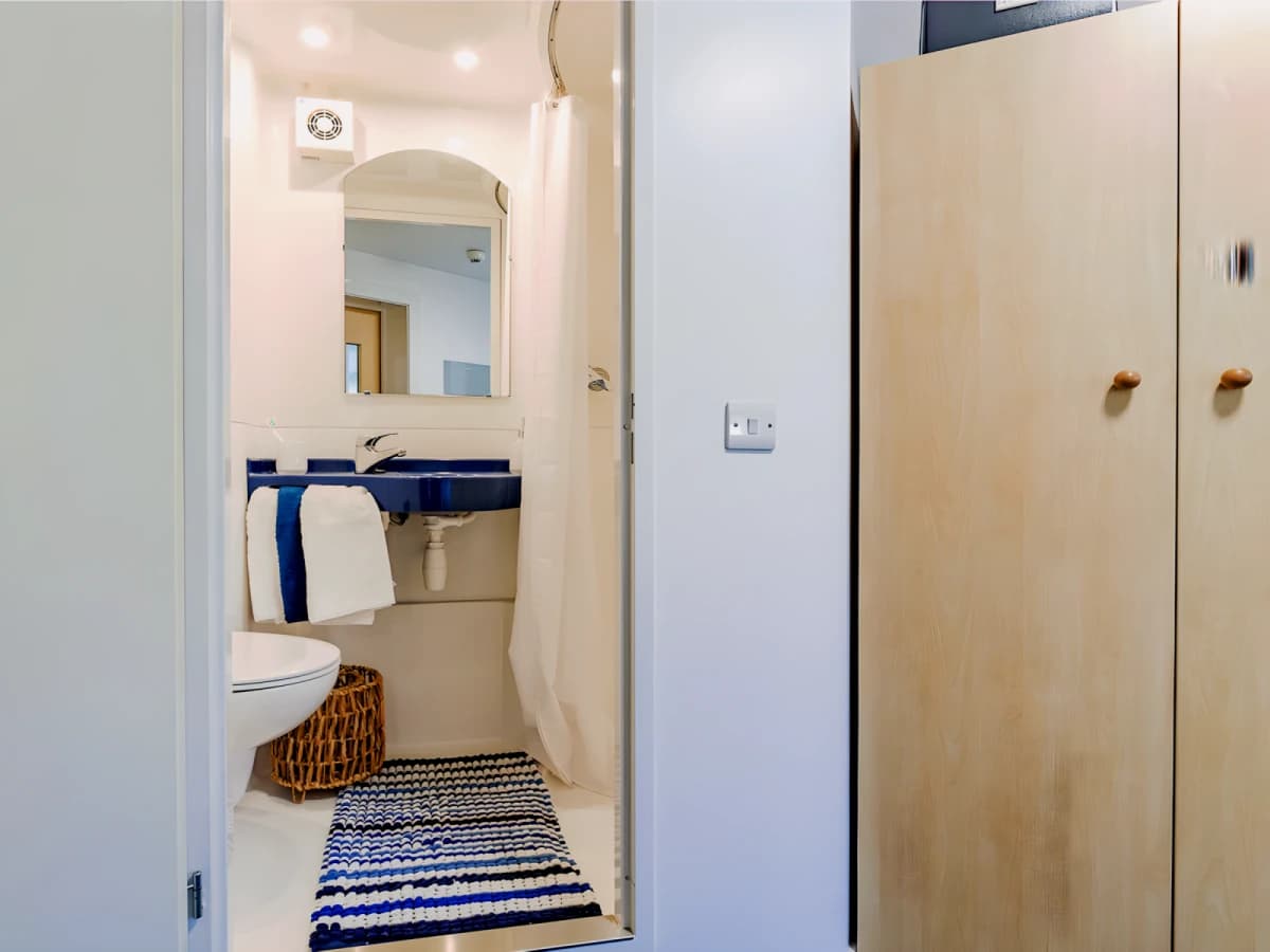 Classic Ensuite