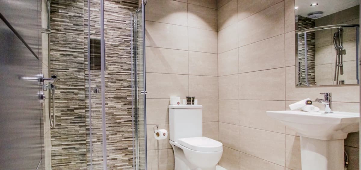 One Bedroom Apartment