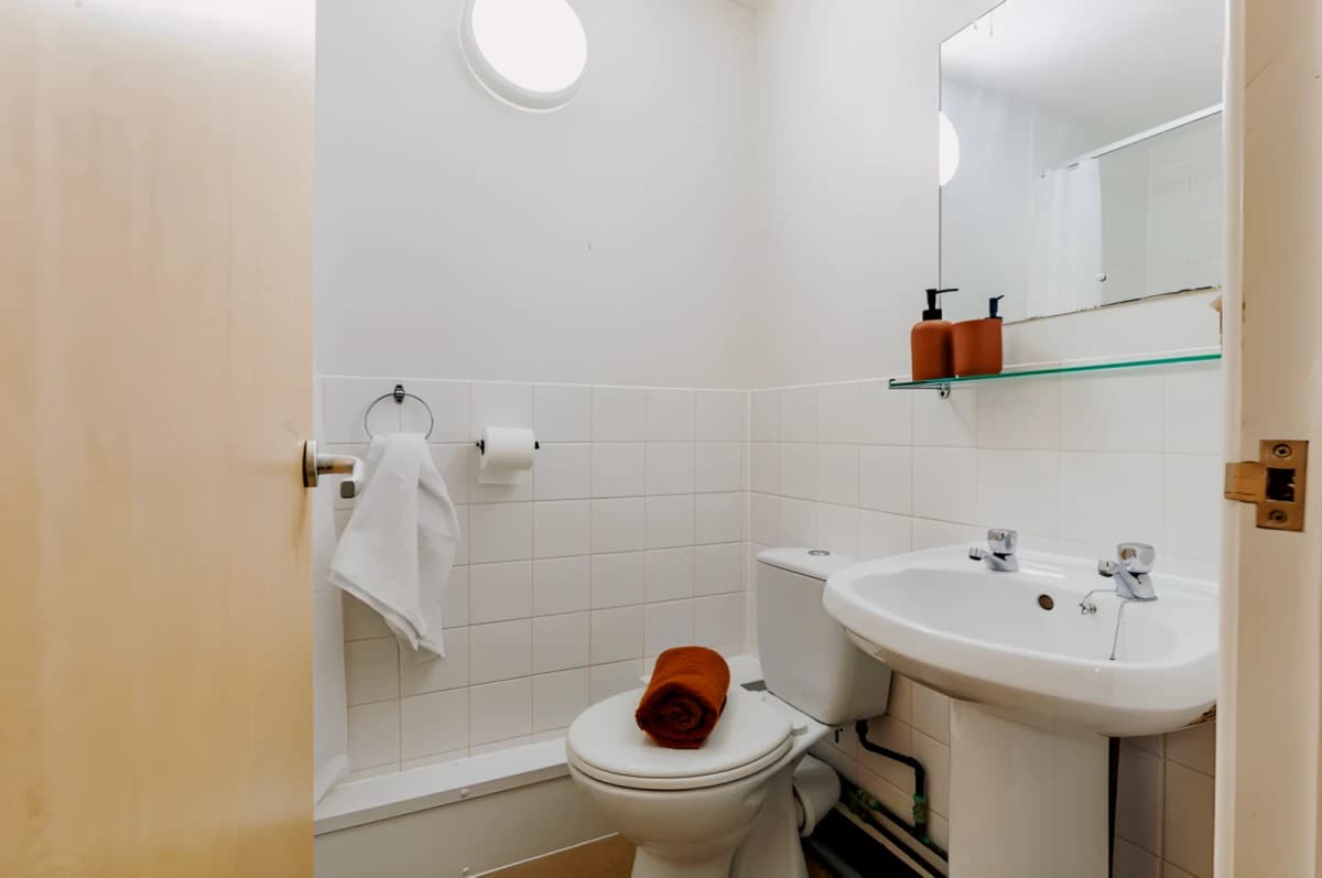 Ensuite