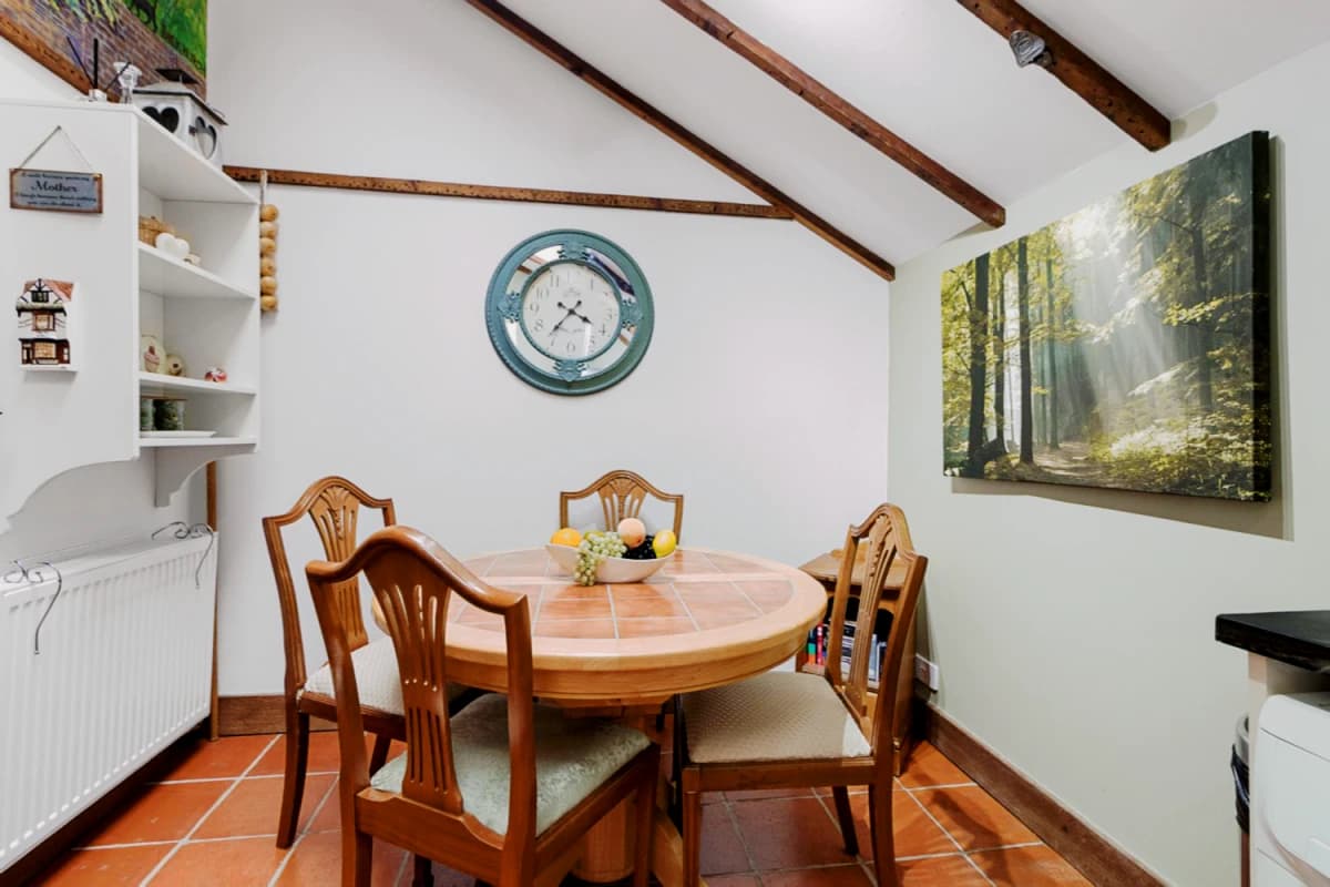 2 Bed 1 Bath
