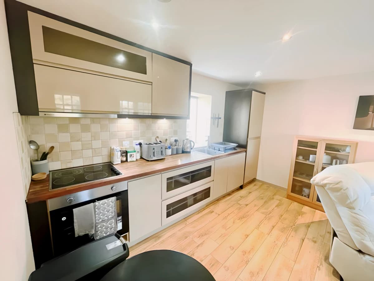 2 Bed 1 Bath