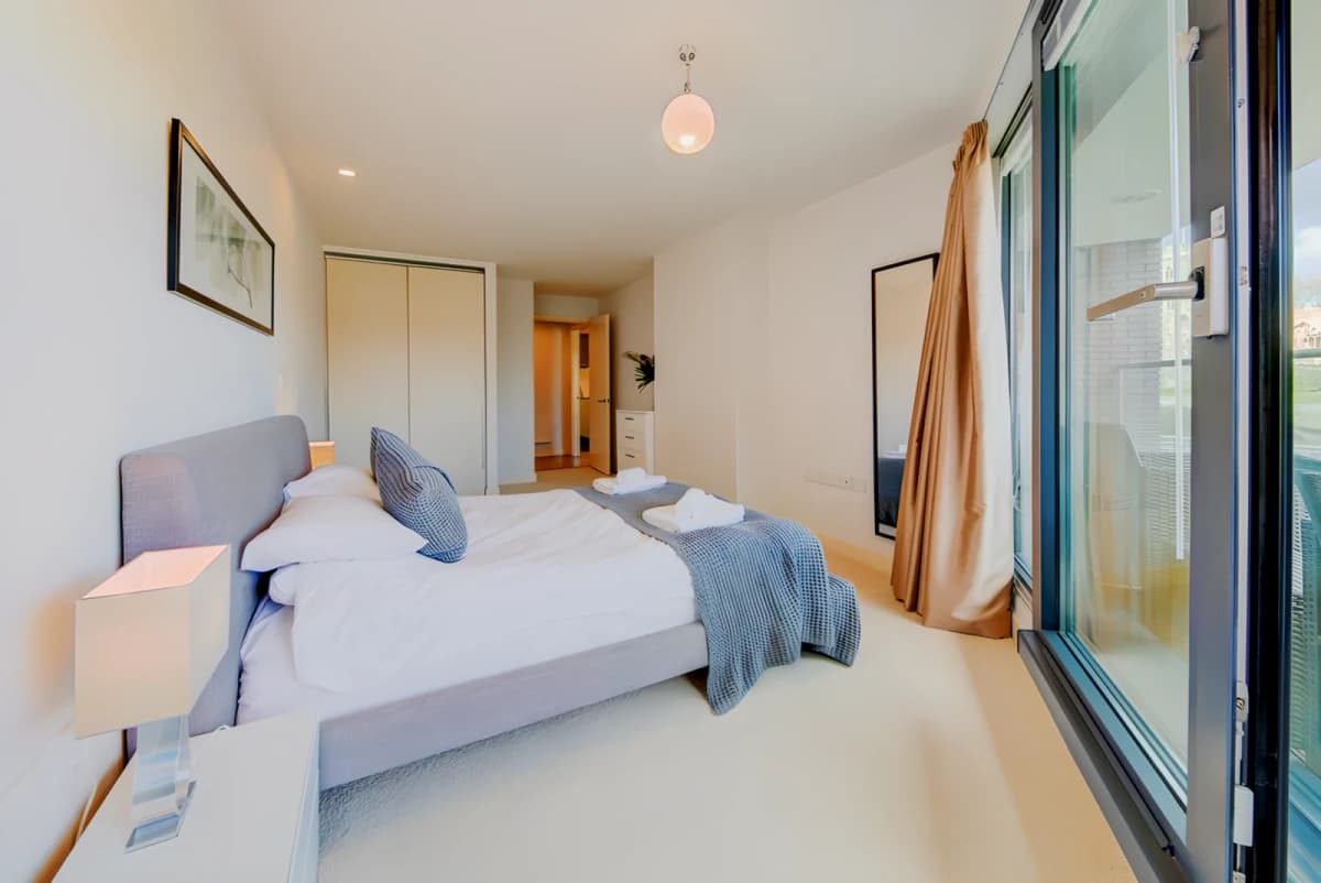 1 Bed Apartment with balcony