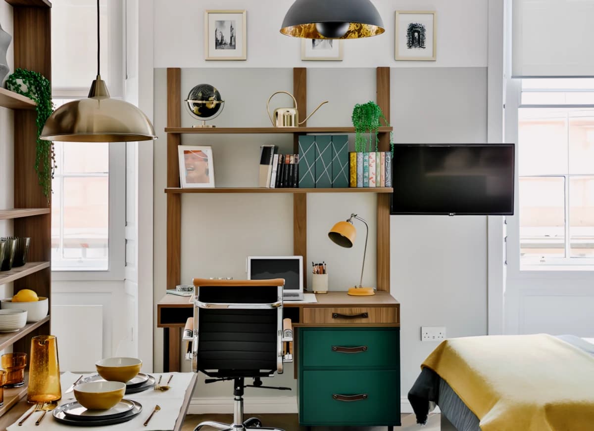 Premium Smaller Studio