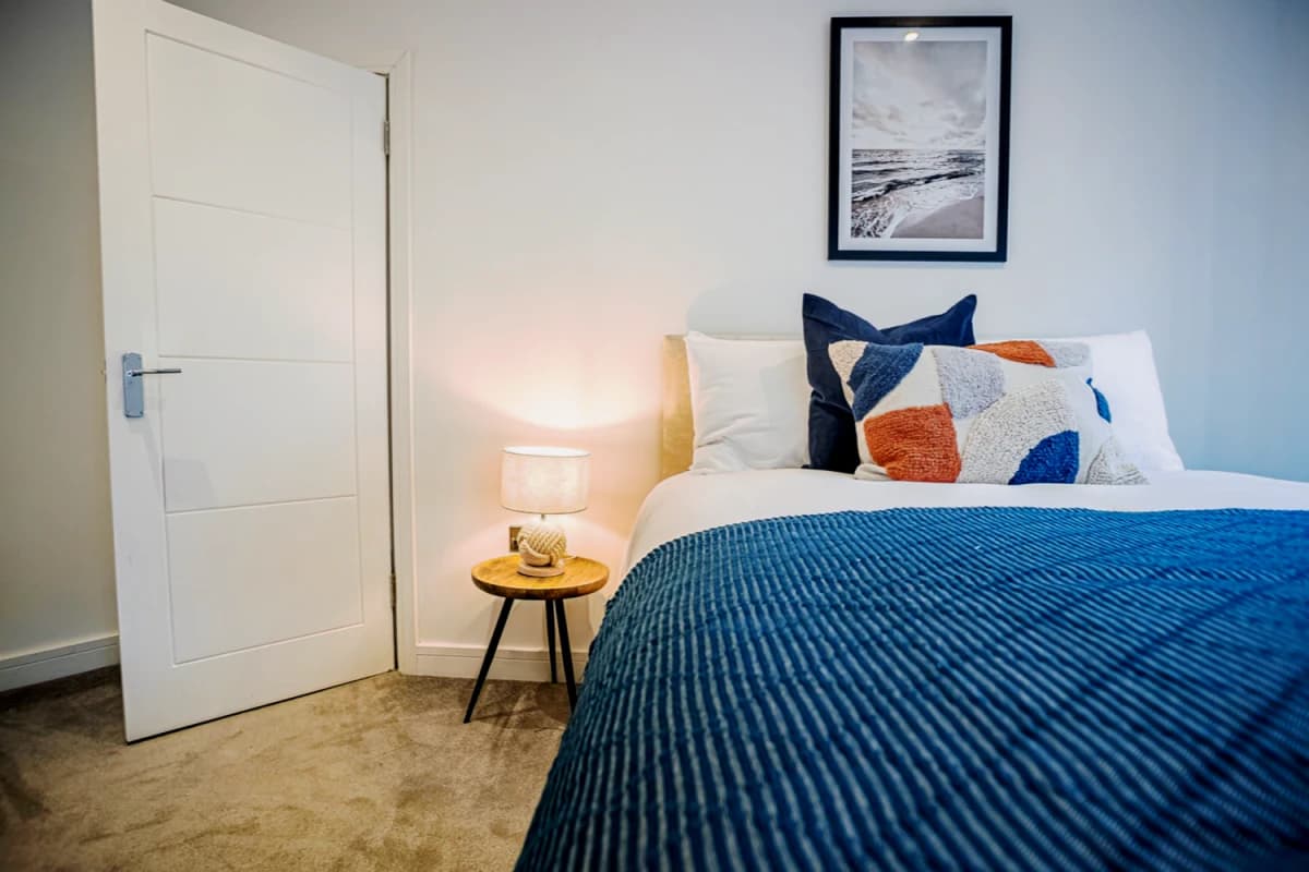 2 Bed