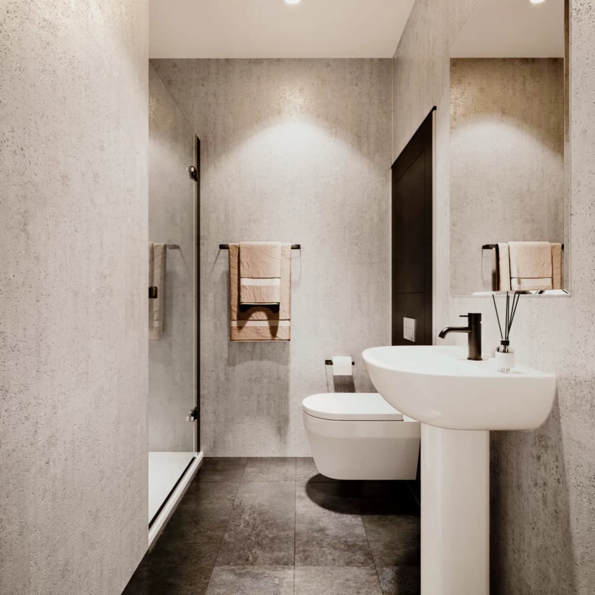 9 Bed En Suite Flat