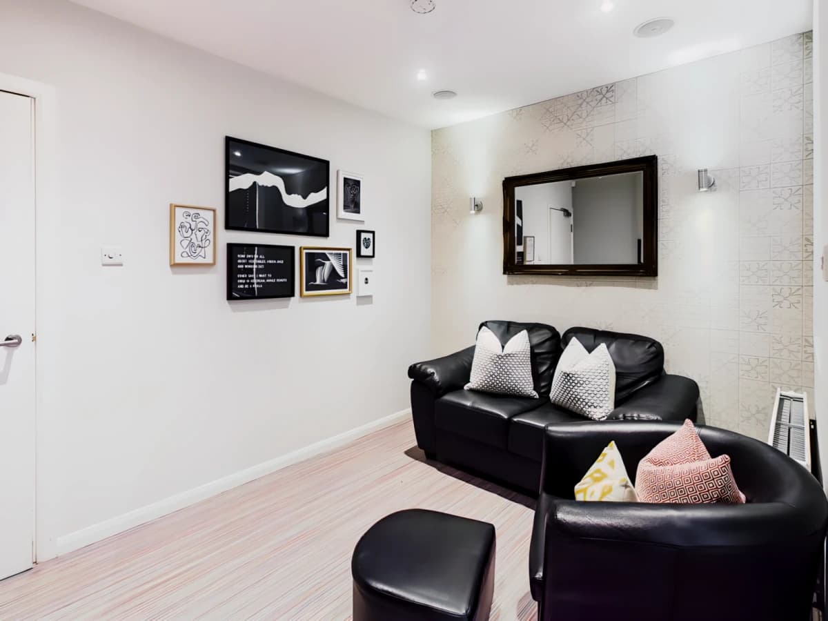 5 Bed 1 Bath