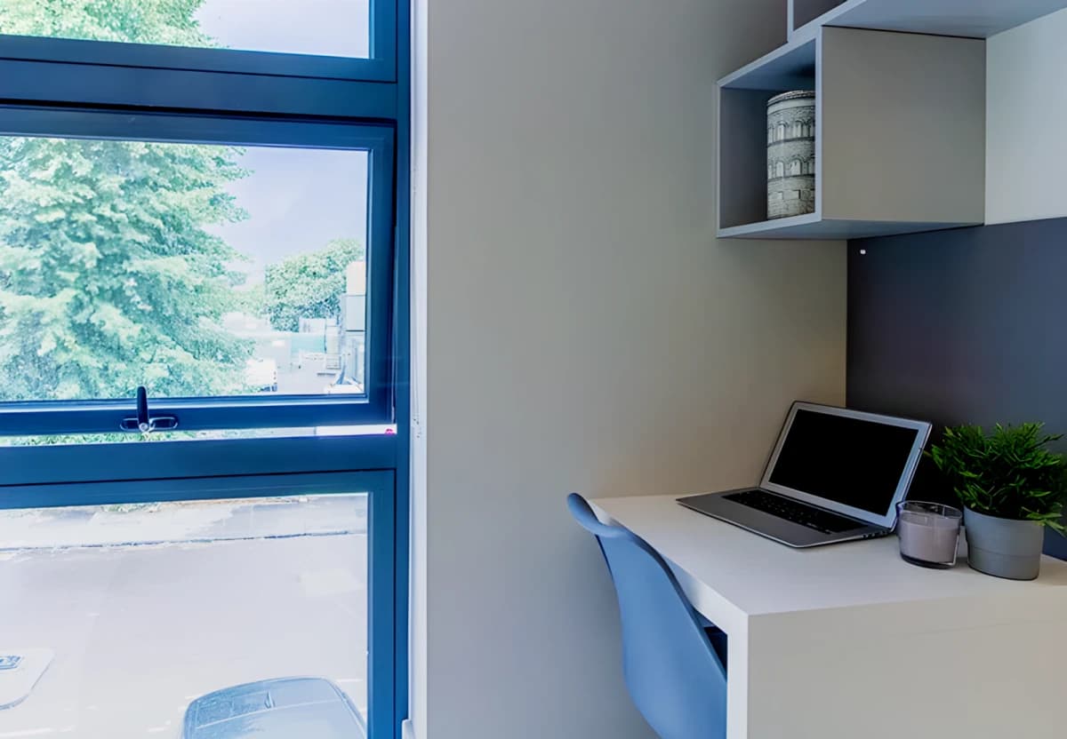 Lit Seven Sisters image