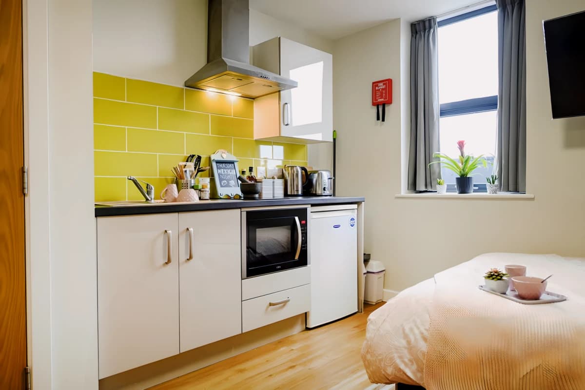 Chronicle House image