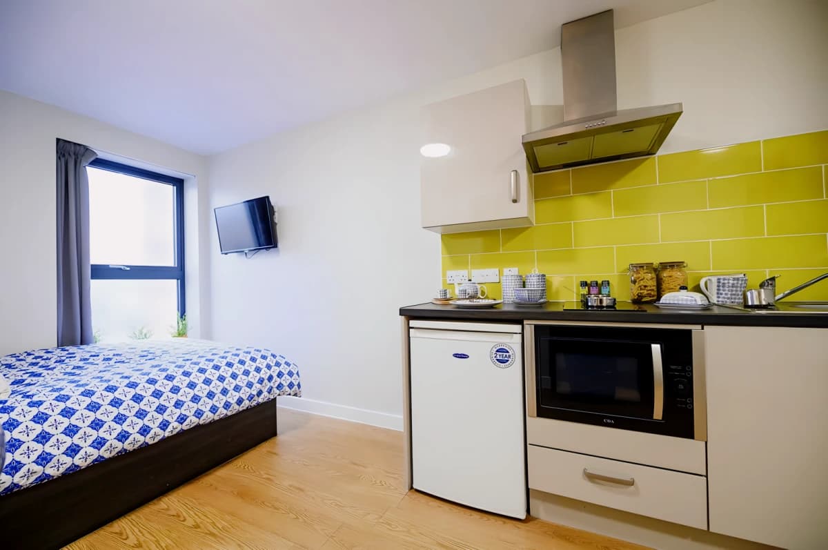 Chronicle House image