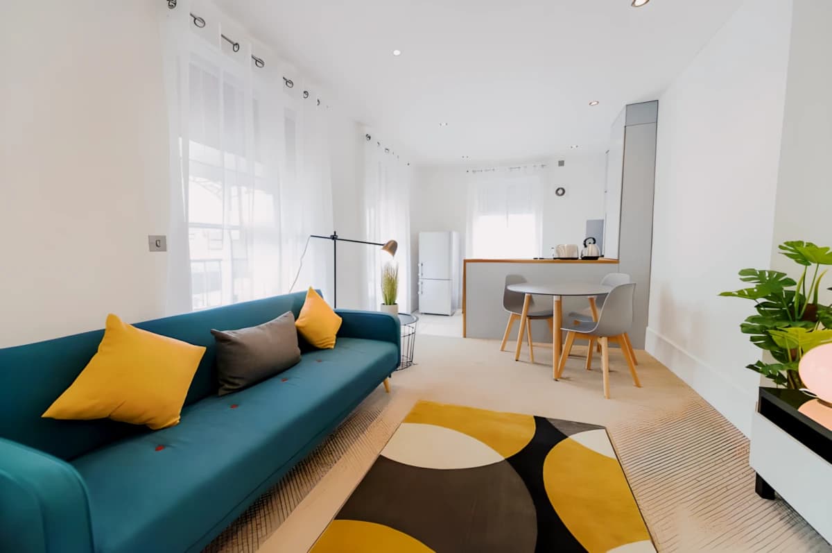 Characterful 1 bed apartment
