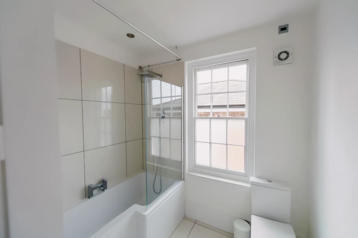 1 Beds 1 Bathroom