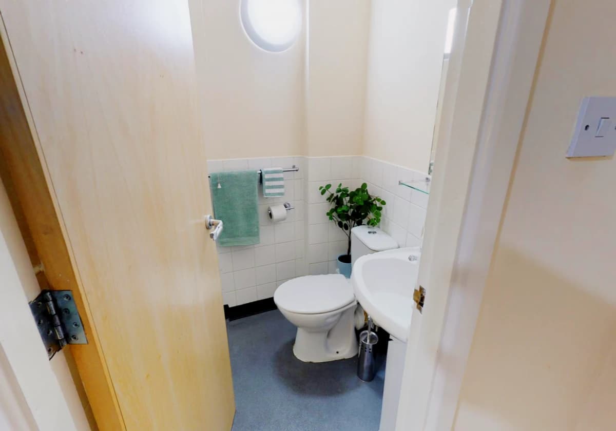 Platinum En Suite